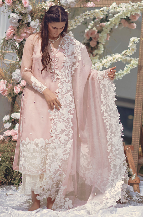 3PC Lawn Heavy Embroidered Frock With crincal Embroidered Dupatta - Z096
